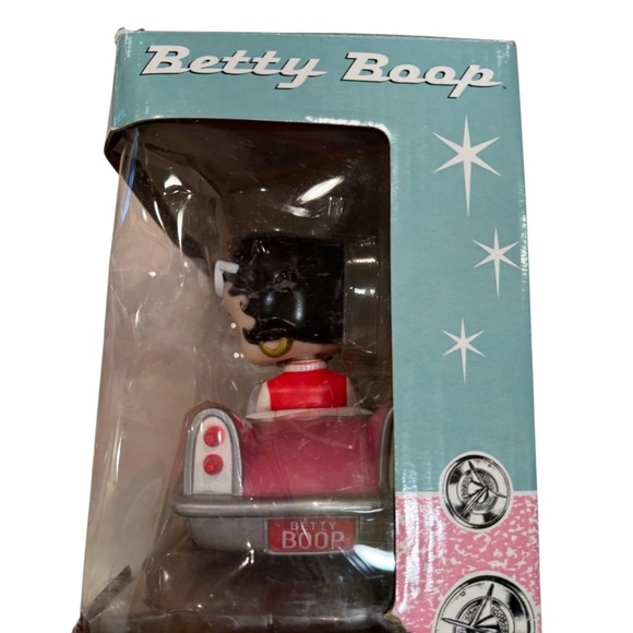 Betty Boop Cruisin Funko Wacky Wobbler Pink Car NIB - Picture 3 of 13